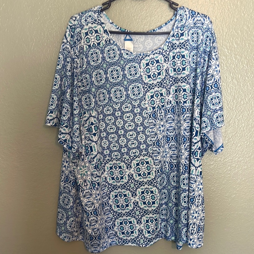 Plus size swim shirt! Swim for all size 30/32